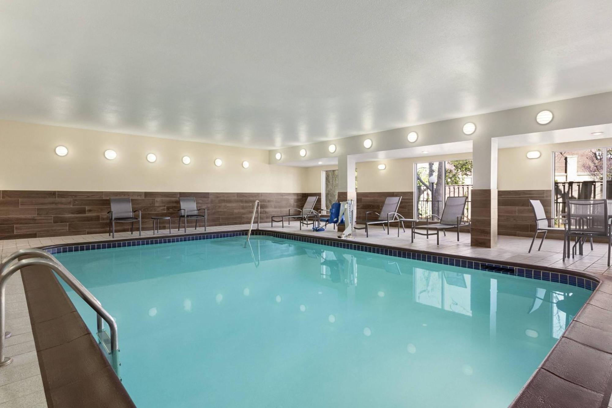 Fairfield Inn By Marriott טרייסי מראה חיצוני תמונה