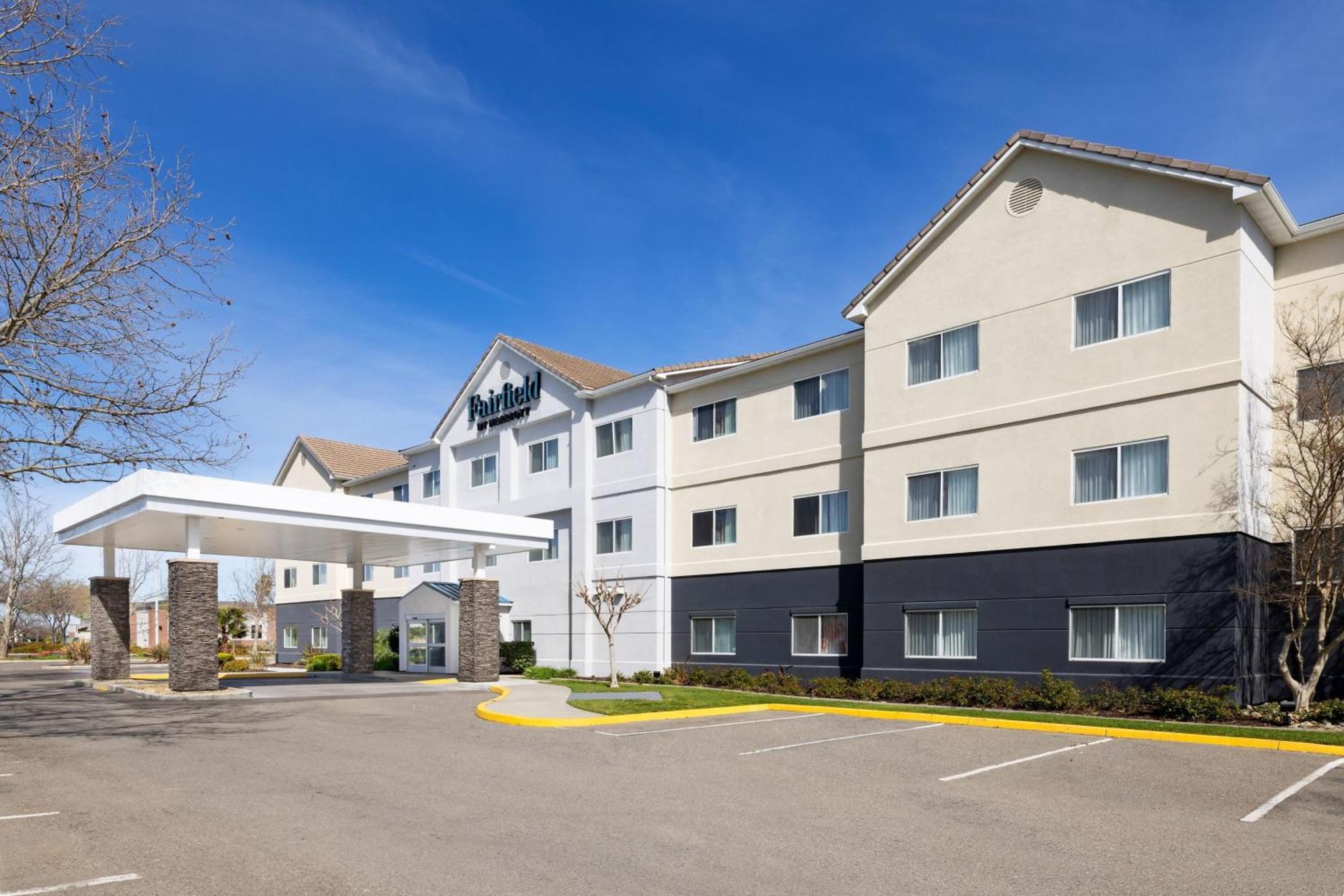 Fairfield Inn By Marriott טרייסי מראה חיצוני תמונה