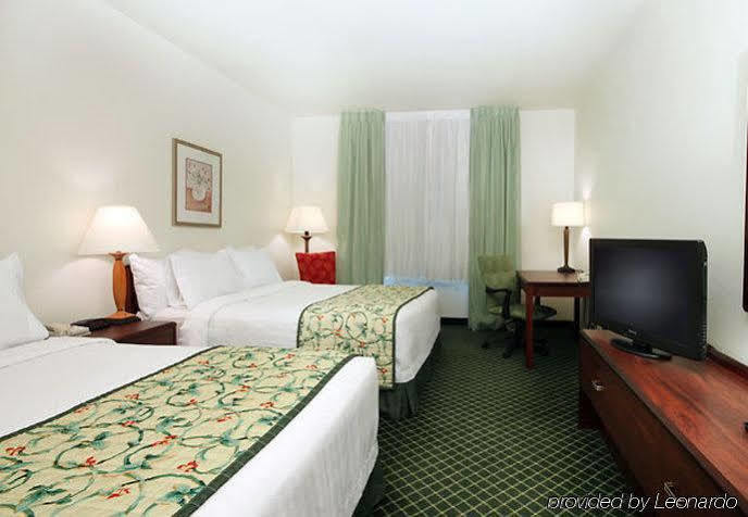 Fairfield Inn By Marriott טרייסי מראה חיצוני תמונה